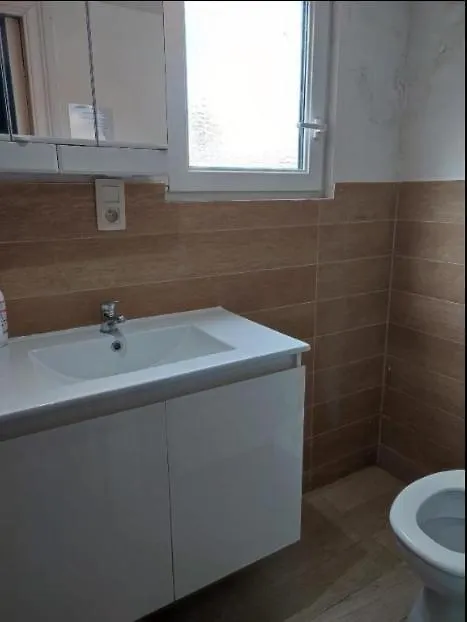 Homestay Chambre Confortable Lits Double Schaarbeek Premier Etage Brussels